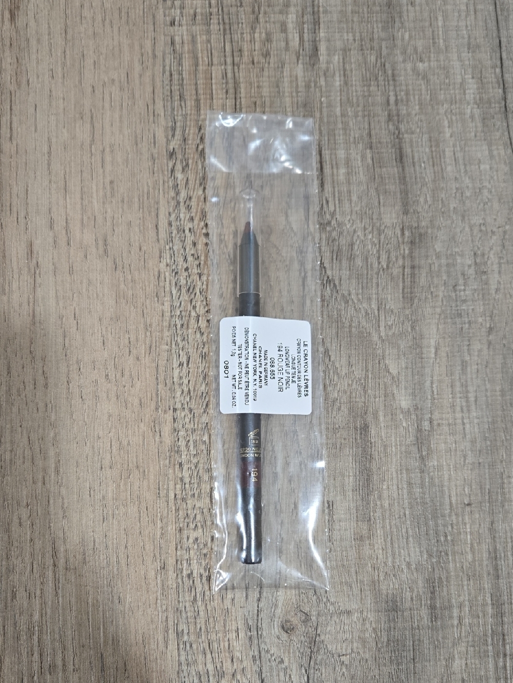 NWT!CHANEL Rouge Noir #194 Lip Liner Pencil